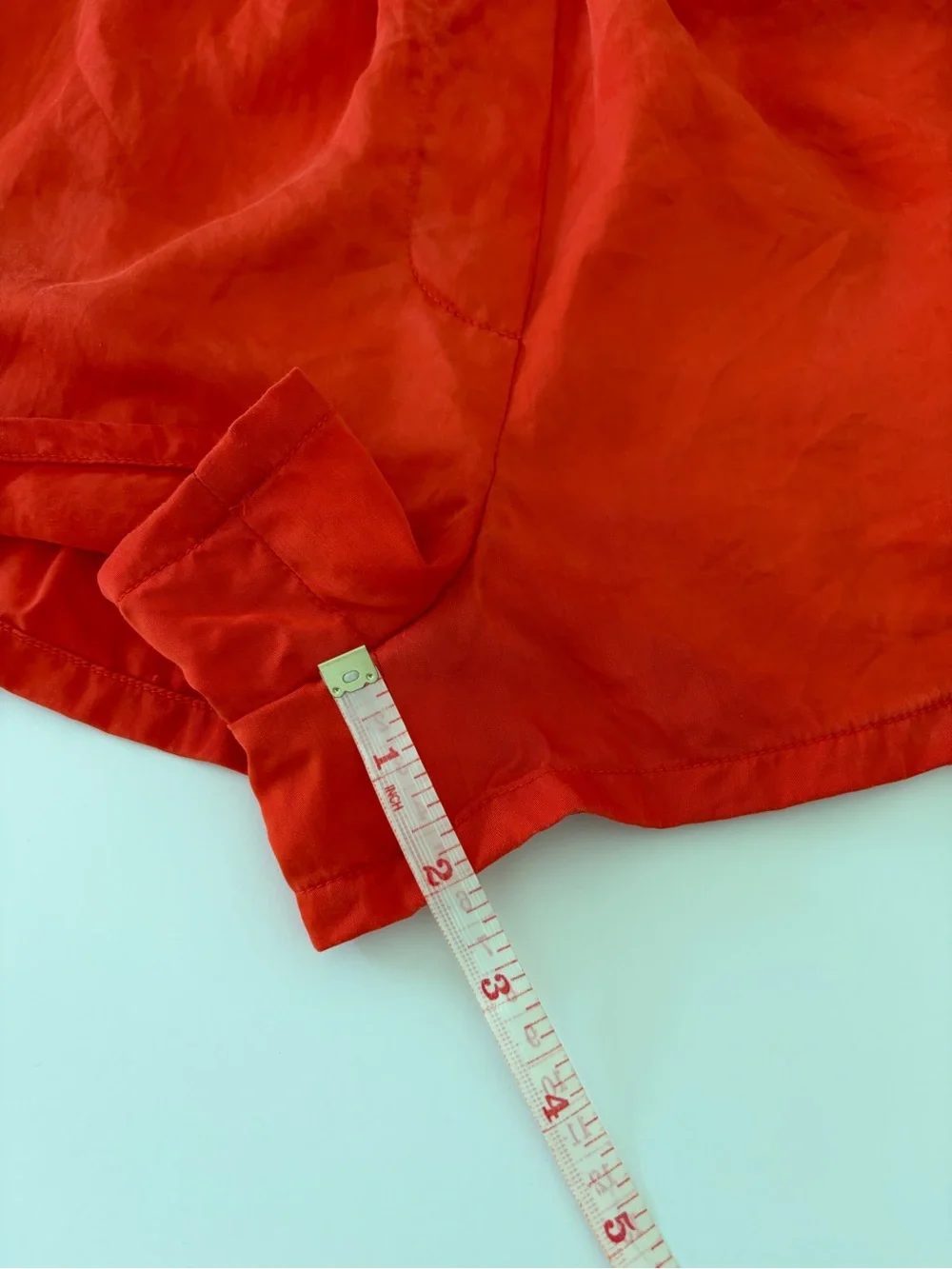 Aritzia Wilfred Women’s Vibrant Red Casual Shorts 100% Lyocell XS Soft Comfy